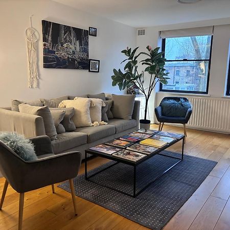 Hyde Park,3 Min Walk,Family Home! 2 Bedrooms & 2 Bathrooms Apartment! Fantastic Location Londra Esterno foto