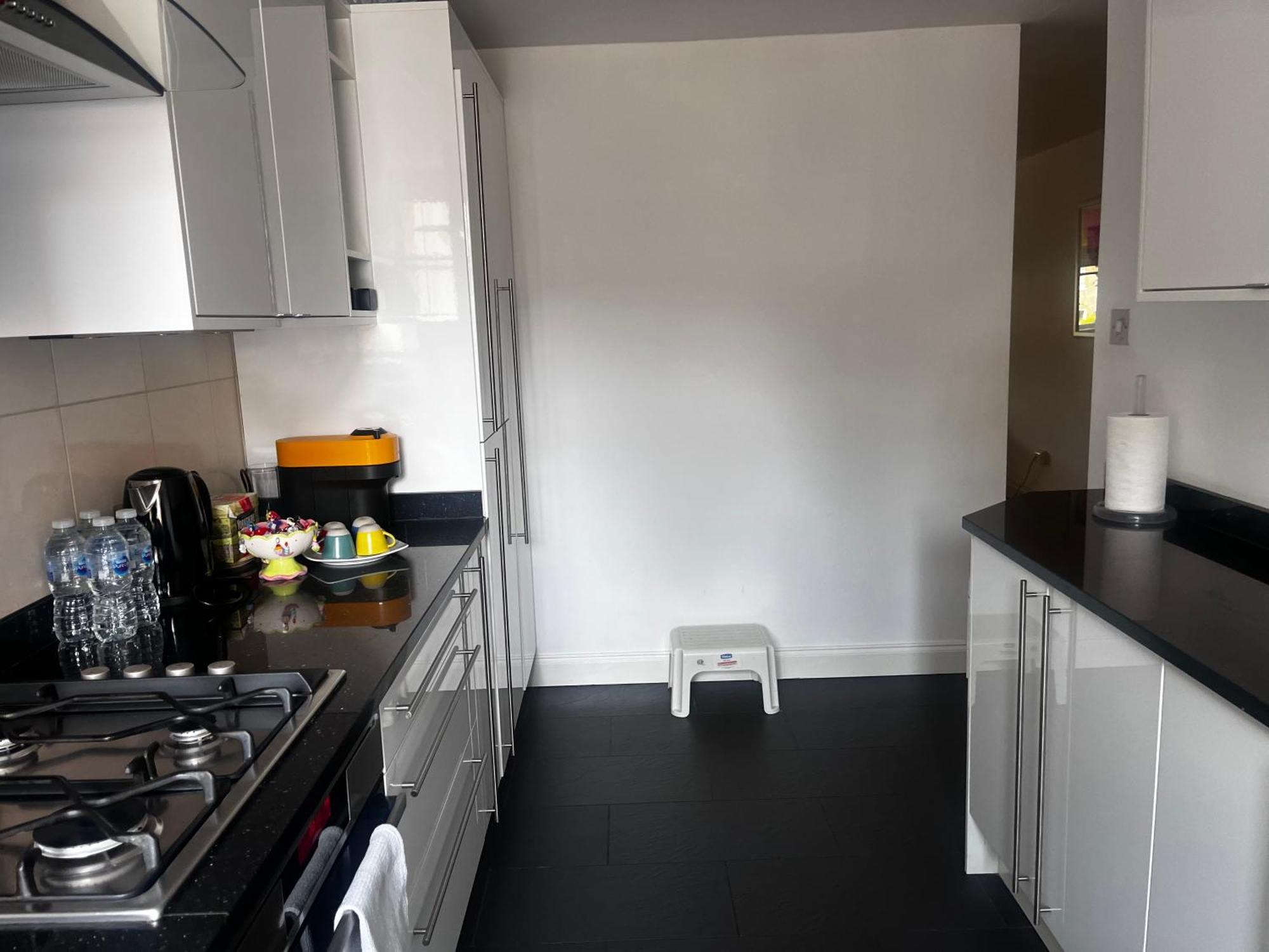 Hyde Park,3 Min Walk,Family Home! 2 Bedrooms & 2 Bathrooms Apartment! Fantastic Location Londra Esterno foto