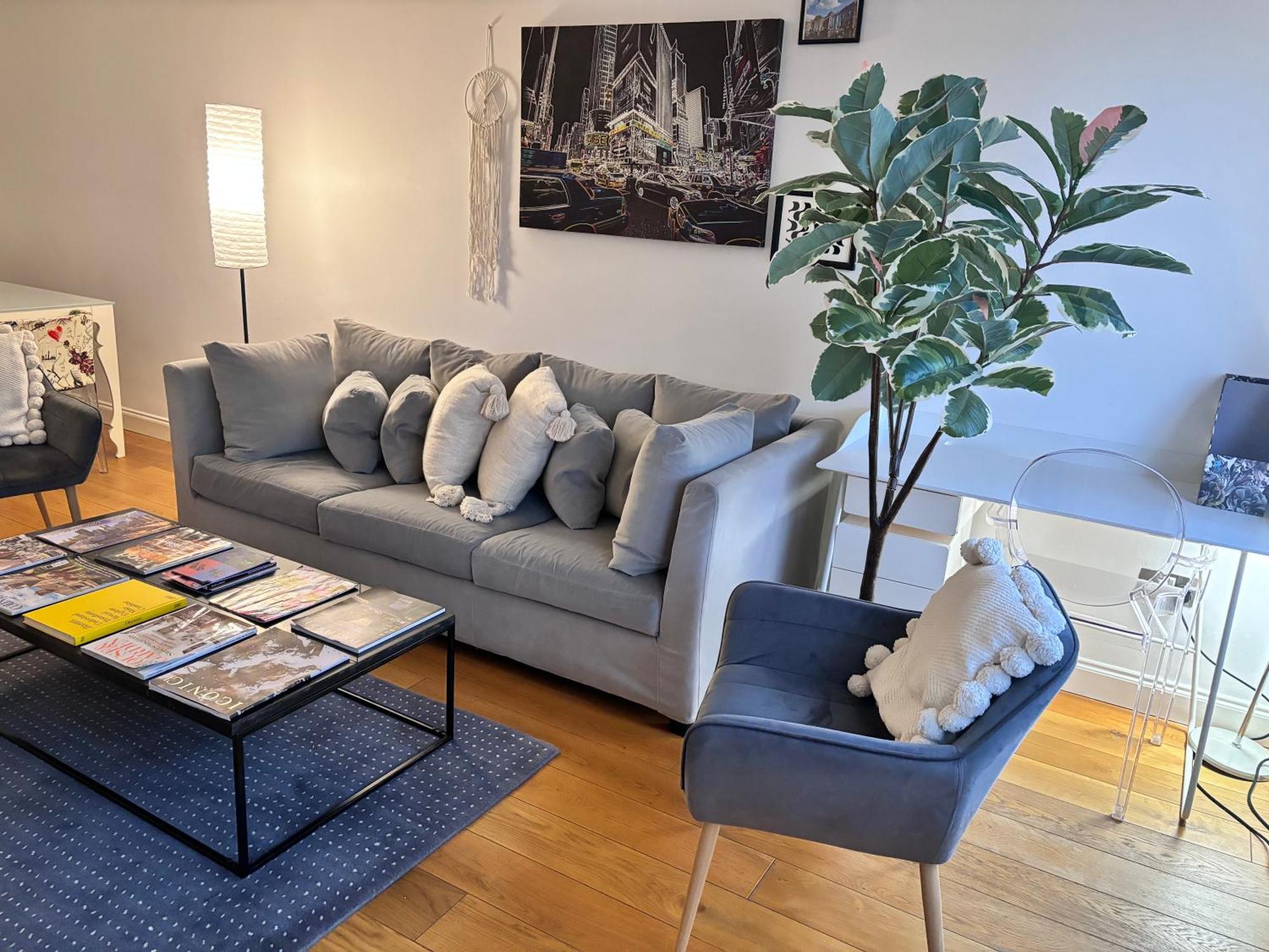 Hyde Park,3 Min Walk,Family Home! 2 Bedrooms & 2 Bathrooms Apartment! Fantastic Location Londra Esterno foto